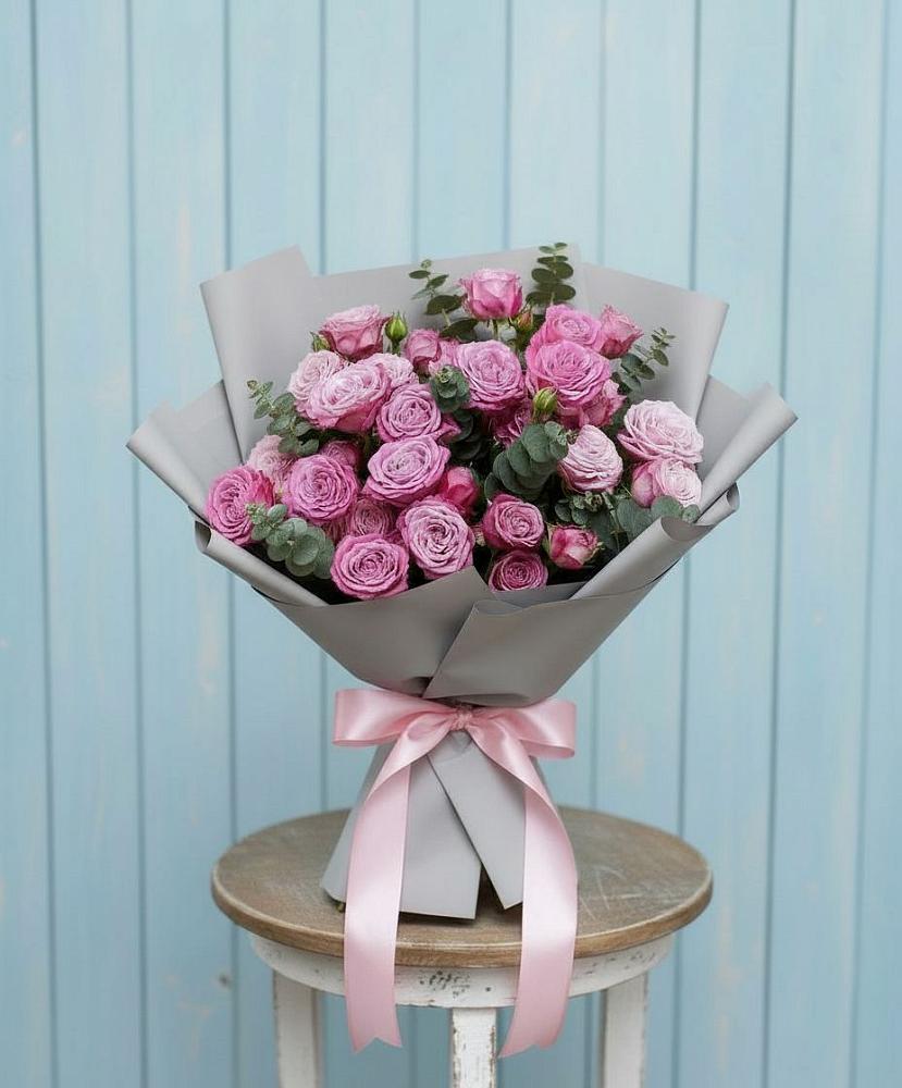 Букет цветов из: Розы в Кирово-Чепецке