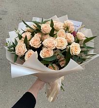 Букет Кремовые розы Латте в Кирово-Чепецке