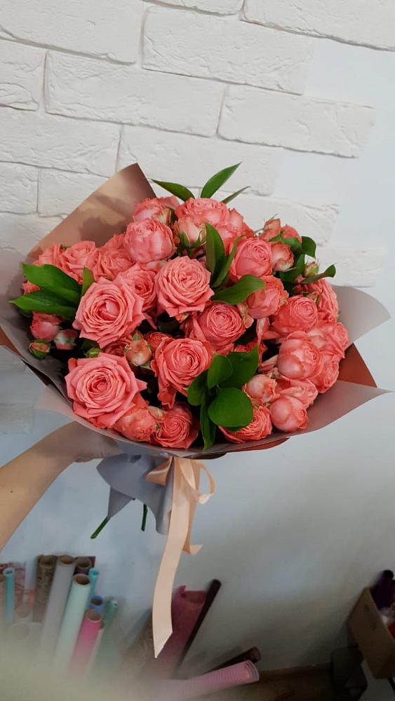 Букет цветов из: Розы в Кирово-Чепецке