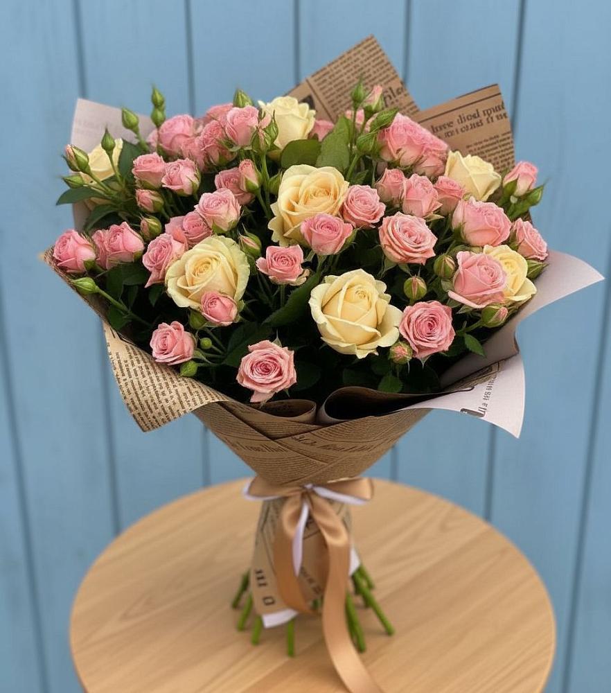 Букет цветов из: Розы в Кирово-Чепецке