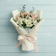 Букет цветов из:  Альстромерии в Кирово-Чепецке