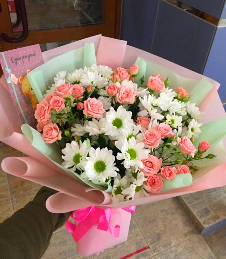 Букет цветов из: Розы и Хризантемы в Кирово-Чепецке