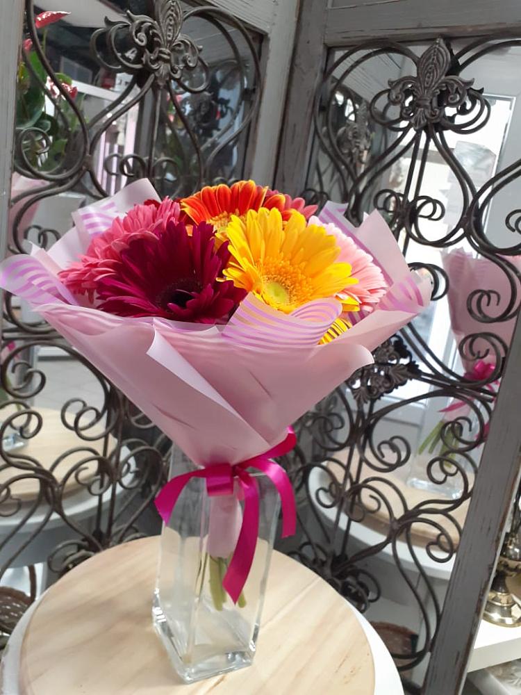 Букет цветов из: Герберы в Кирово-Чепецке