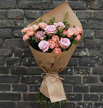 Букет цветов из:  Розы в Кирово-Чепецке