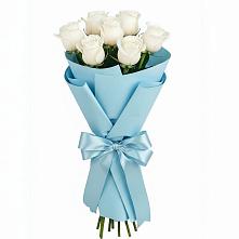 Букет 7 белых роз Проуд в Кирово-Чепецке