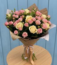 Букет цветов из:  Розы в Кирово-Чепецке