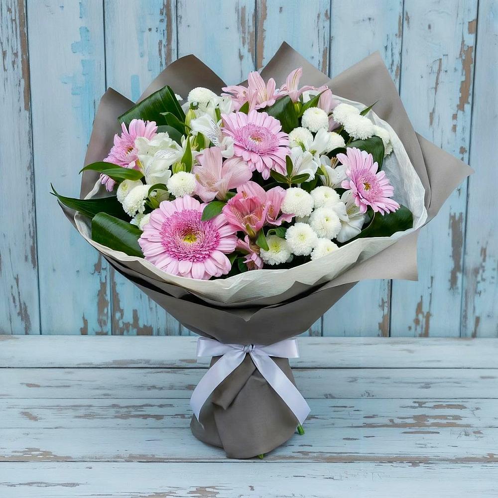 Букет цветов из: Герберы, Альстромерии и Хризантемы в Кирово-Чепецке