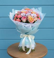 Букет цветов из:  Хризантемы и Розы в Кирово-Чепецке