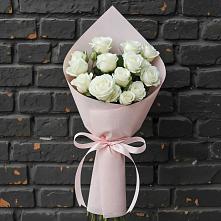 Букет цветов из:  Розы #REPLACE_PRED# Кирово-Чепецке