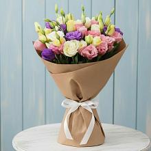 Букет цветов из:  Лизиантусы в Кирово-Чепецке