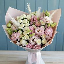 Букет цветов из:  Альстромерии и Розы в Кирово-Чепецке